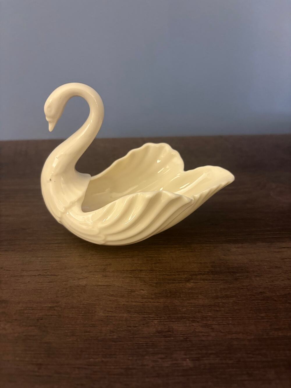 Lenox USA Porcelain 4 3/4” Swan Dish Cream Ivory Wedding Decor